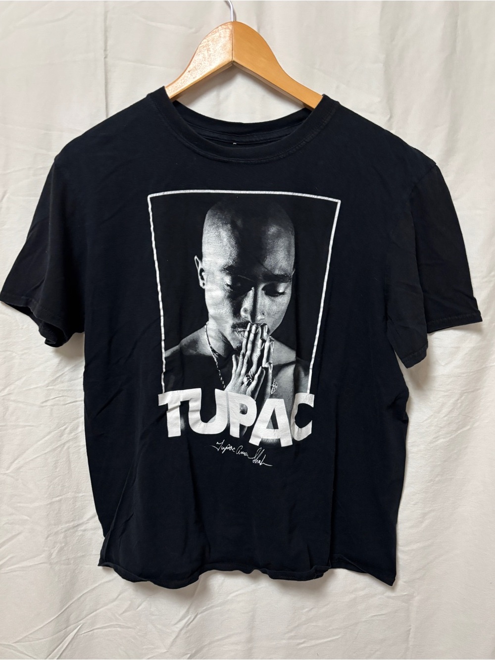 Tupac rap music black graphic tee men’s